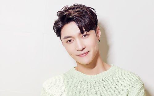 娱乐圈吃瓜元素表张艺兴,娱乐圈吃瓜达人,揭秘明星幕后故事